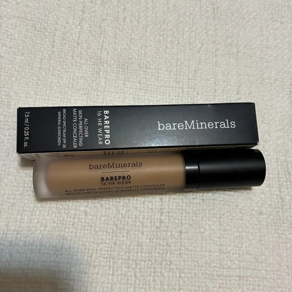 bareMinerals Barepro 16HR Skin-Perfecting Concealer medium 300 cool